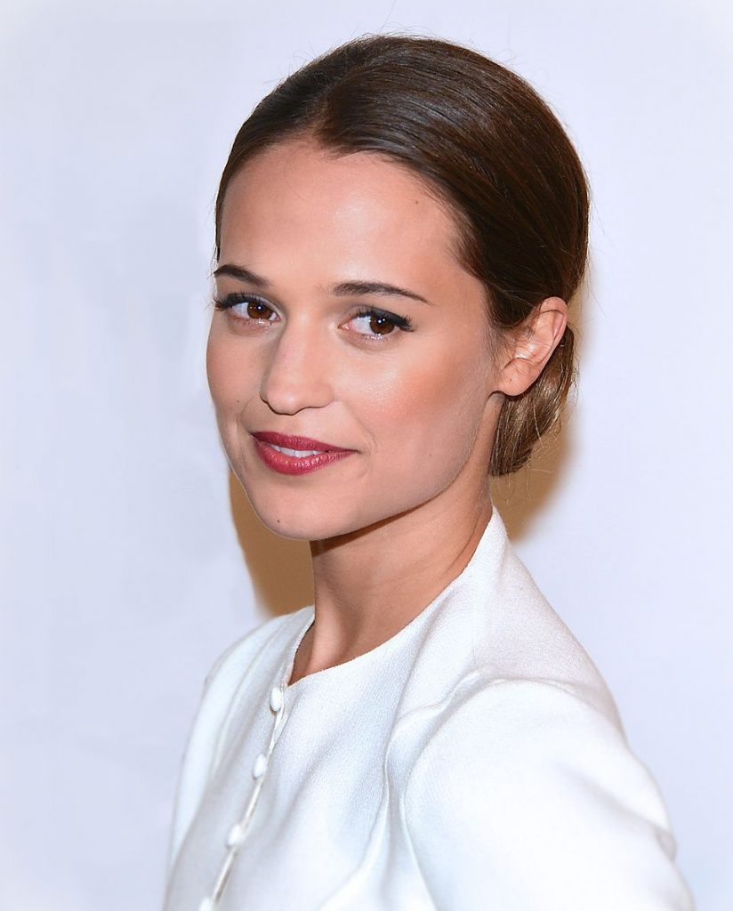 Alicia Vikander.