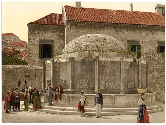Dubrovnik: The History of its Art